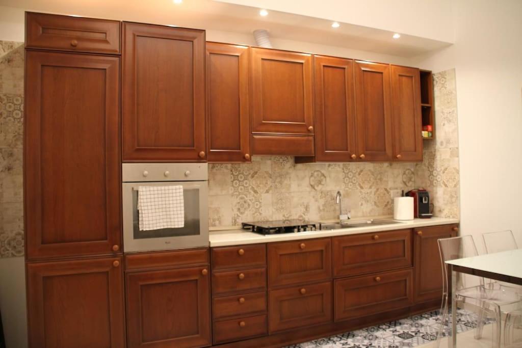 Apartament La Casa Di Beba Bari Zewnętrze zdjęcie