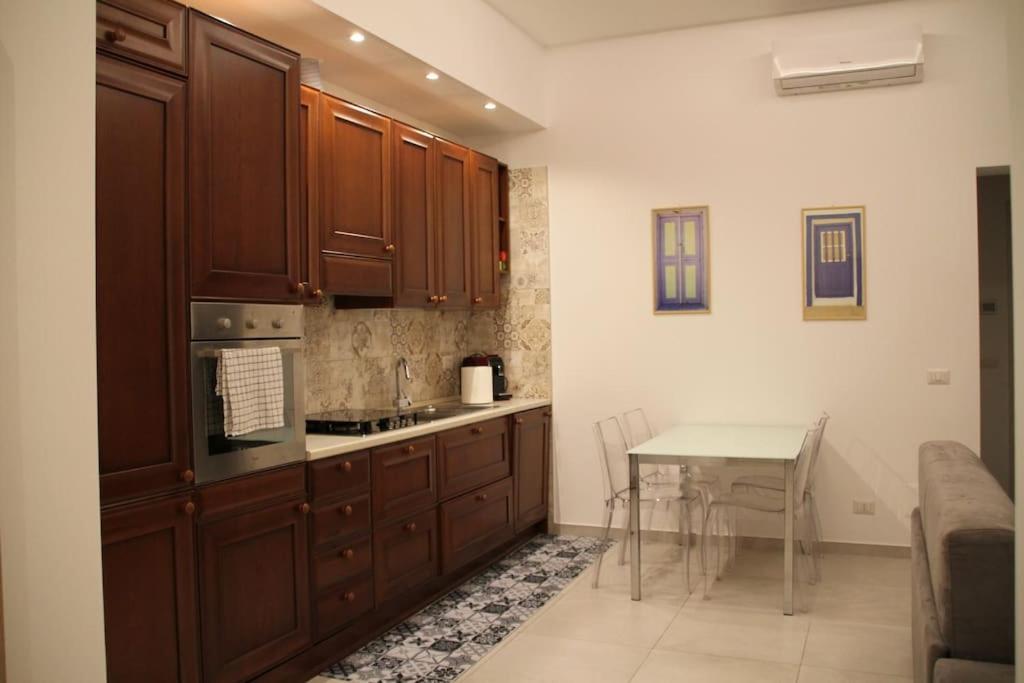 Apartament La Casa Di Beba Bari Zewnętrze zdjęcie